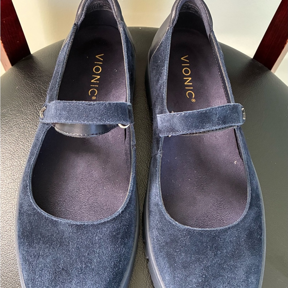 Vionic Navy Suede Uptown Mary Jane Flats